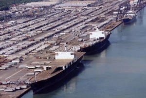 cargo ships_stud welding